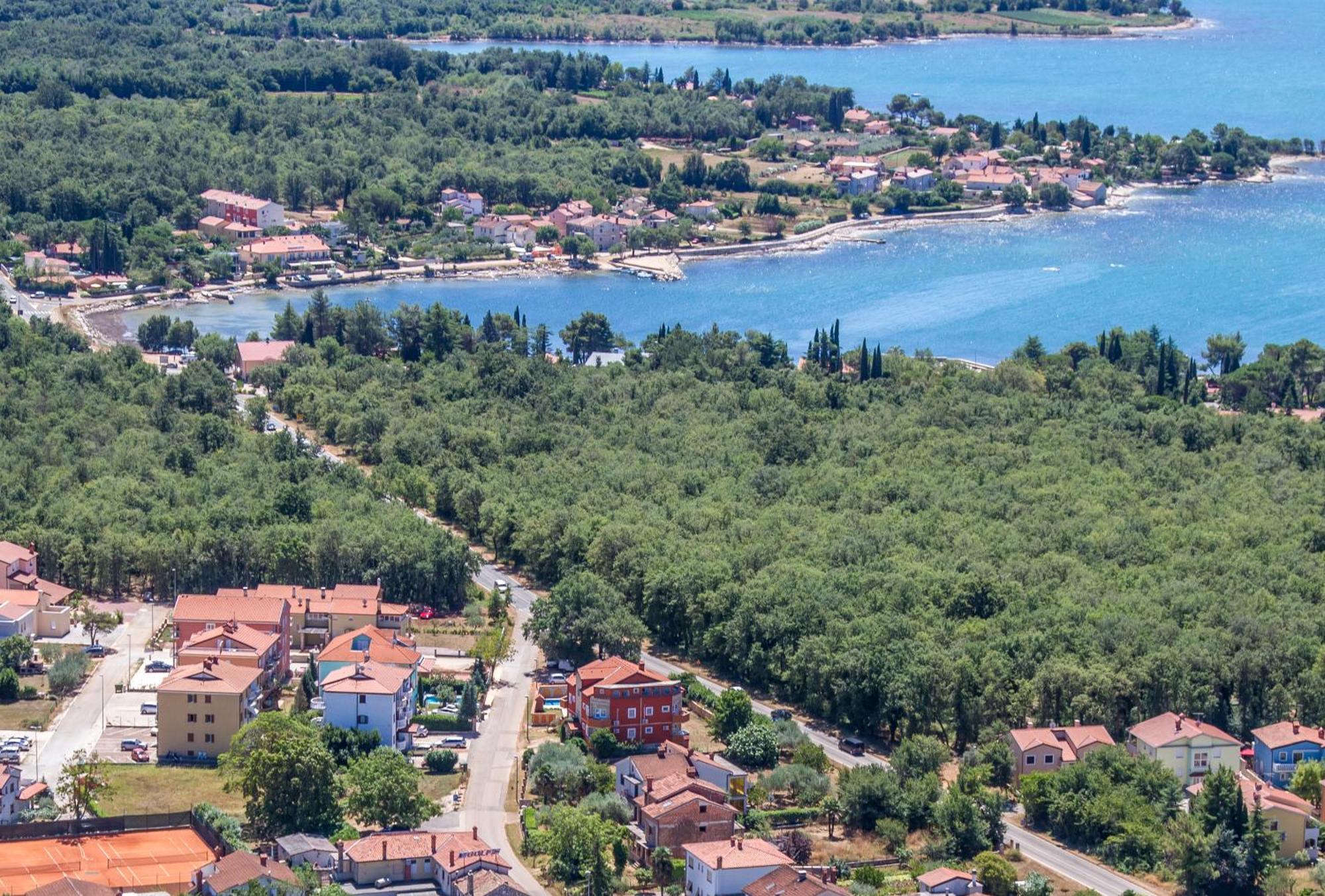 Apartments Dugonjic Умаг Экстерьер фото