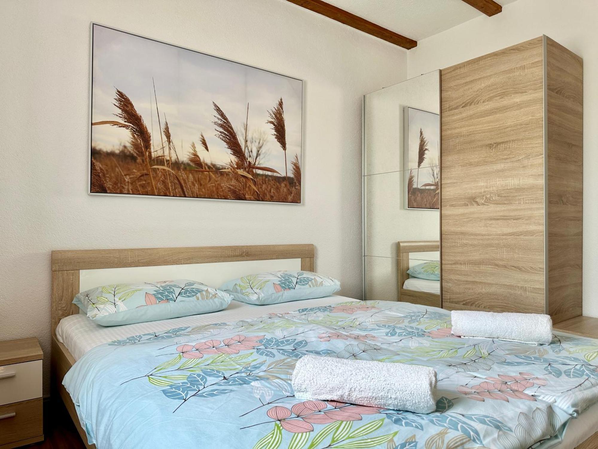 Apartments Dugonjic Умаг Экстерьер фото