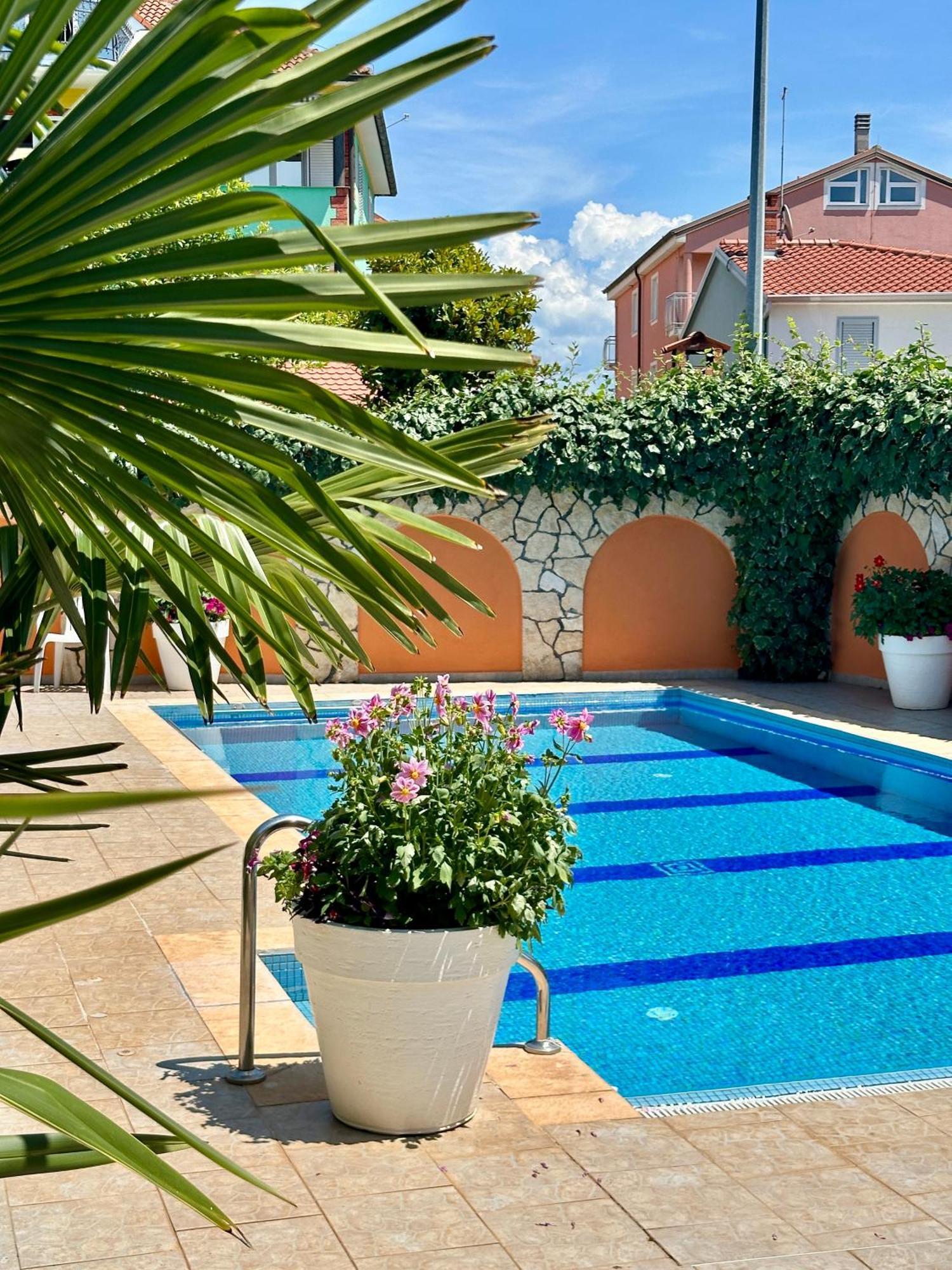 Apartments Dugonjic Умаг Экстерьер фото